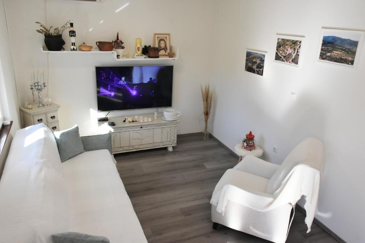 Villa Marie With Pool, Two Bedrooms For 4+2Kids Cavoglave Exterior photo